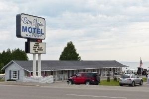 Bay View Beach Front Motel