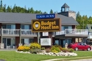St. Ignace Budget Host Inn & Suites