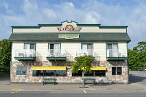 Village Inn Restaurant & Lounge