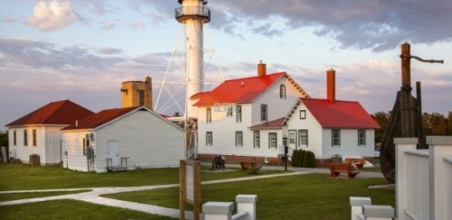 Great Lakes Shipwreck Museum & Whitefish Point Light Station - Discover ...