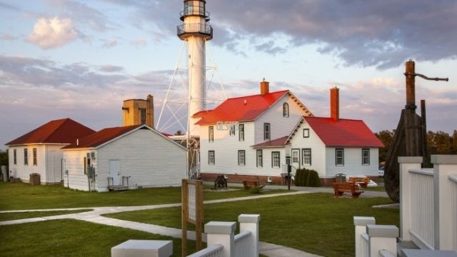Great Lakes Shipwreck Museum & Whitefish Point Light Station - Discover ...
