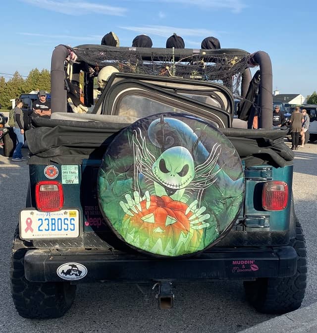 Decorated Jeep 3