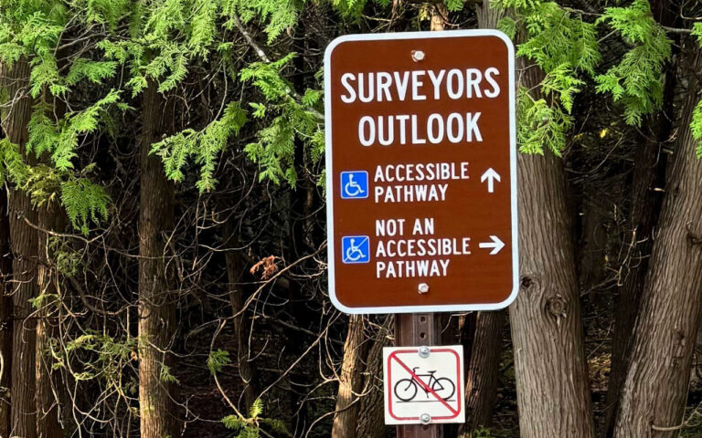 04 Mackingac Bridge Surveyors Overlook Trail