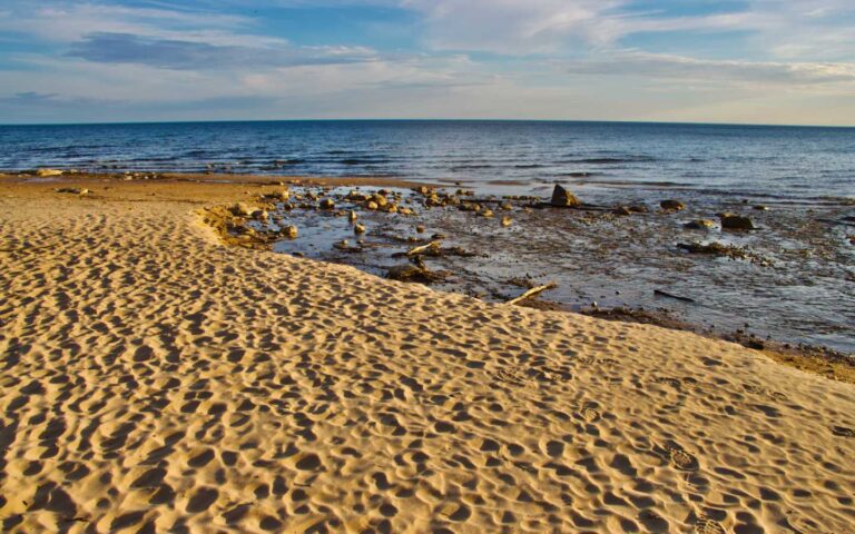 08 Cut River Roadside Park