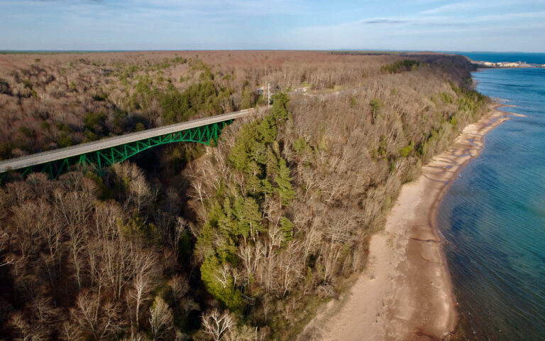 04 - Cut River Bridge Park