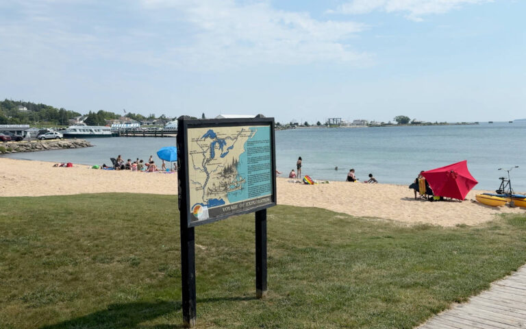 10 Kiwanis Park